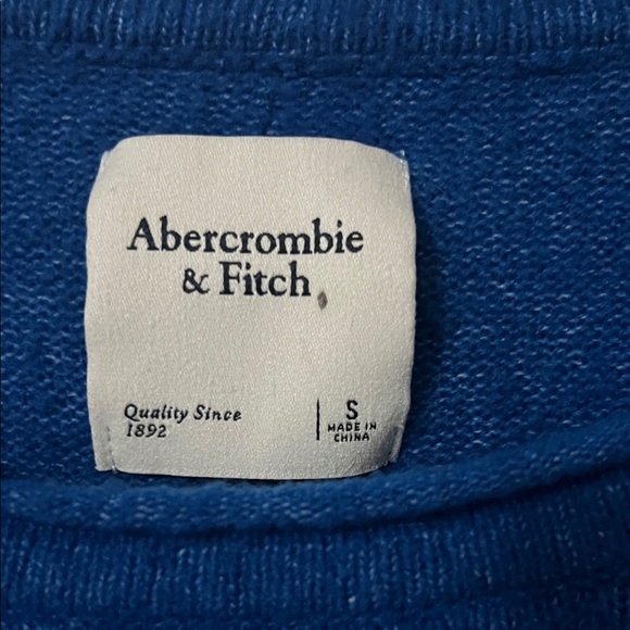 Abercrombie & Fitch Women's Vibrant Blue Crew Neck Sweater - Picture 3 of 6